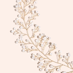 Serre-tête de mariée doré élégant avec perles et cristaux en design de branche fine