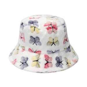 Plüsch Fischerhut in Weiß mit bunten Schmetterlingen für einen winterlichen Look