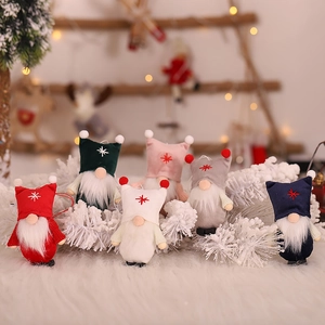 Handmade Nordic Christmas Gnome Plush Hanging Ornaments With Faux Fur Beard Star Snowflake Embroidery Festive Holiday Tree Decor