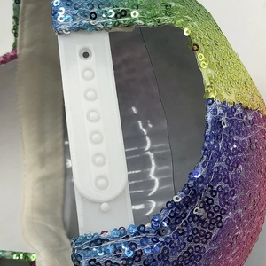 Regenbogen-Pailletten-Baseballkappe mit verstellbarem Riemen für sommerlichen Sonnenschutz