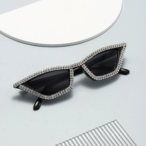 Cat Eye Sunglasses Women Rhinestone Small Frame UV400 Sparkling Party Stage Travel Fashion Trendy Eyewear