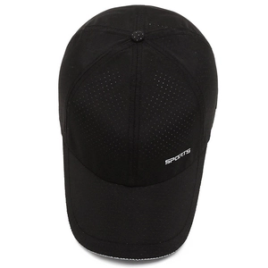 Quick-dry black mesh baseball cap for men and women featuring breathable sports design