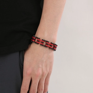Bracciale da uomo in acciaio al titanio a catena di bicicletta stile punk nero rosso