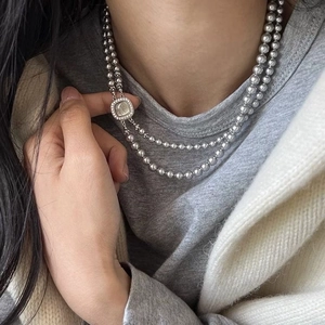 Double Layer Glass Artificial Pearl Necklace With Square Mother Of Artificial Pearl Rhinestone Buckle Elegant Fashion For Women