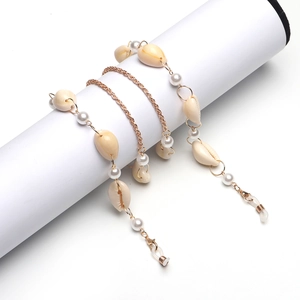 Chaîne de lunettes dorée minimaliste avec perles de coquillage blanches pour femmes