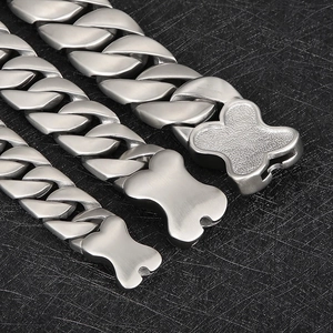 Men's silver 316L stainless steel Cuban link necklace with bone buckle clasp details