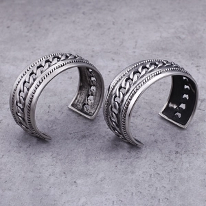 Men's retro punk titanium steel chain link open cuff bracelet in vintage silver finish