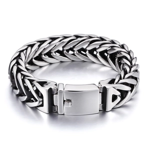 Men's bold V-shaped double-layer titanium steel bracelet with rectangular clasp in silver