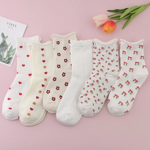 Women Crew Socks Cute Heart Floral Print Cotton Breathable Rolled Cuff Japanese Korean Style For Girls