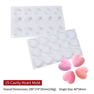 Detail showing 15-cavity heart silicone mold dimensions 295x174x25mm for baking