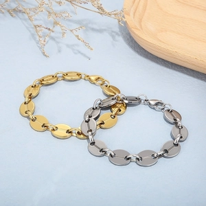 Minimalist coffee bean link bracelet in gold and silver finish with lobster clasp