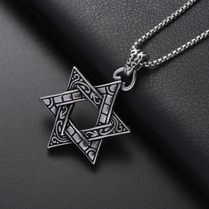 Collier hexagramme vintage en acier inoxydable avec noeud celtique sur cuir noir