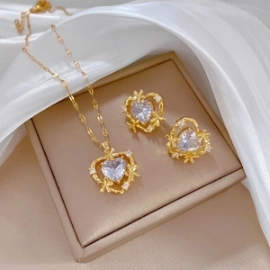 Heart Shaped Zircon Necklace And Earrings Jewelry Elegant Flower Design Gold Plated Titanium Steel Copper Silver Earring Post