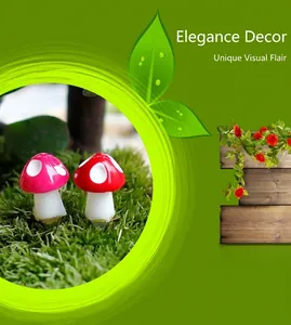 Détail d'ornement de champignon en résine pour micro-paysage de mousse éco bouteille