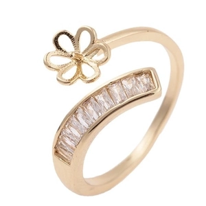 Adjustable gold flower ring setting with T-square zircons and empty pearl base