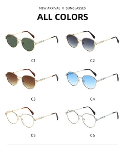 Six modèles de lunettes de soleil en métal avec charnières ornées de diamants