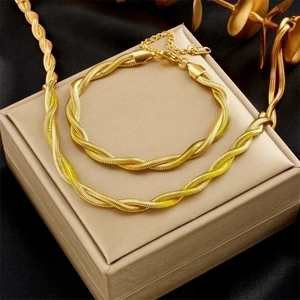 Set di Gioielli Minimalista in Acciaio Inossidabile con Catena a Corda Oro Placcato Collana e Bracciale per Donna