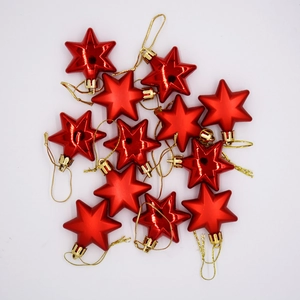 Shiny and matte red 4.5cm Christmas star ornaments for tree decoration with gold strings