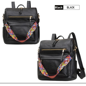 Détail du sac à dos en similicuir noir avec zips dorés et bandoulière tissée ethnique