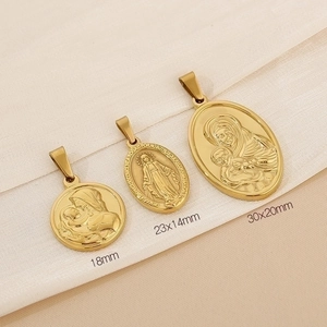 Religious golden stainless steel pendants in various sizes with Saint Mary engravings