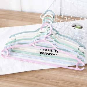 Multicolor non-slip plastic clothes hangers set for seamless drying and organization