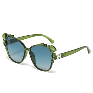 Floral crystal sunglasses with green frames and gradient lenses for beach vacation