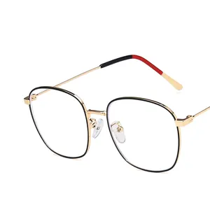 Retro polygon anti-blue light glasses with lightweight gold and black metal frames
