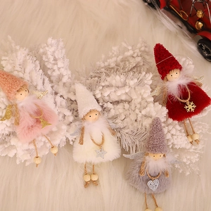 Addobbi natalizi con angeli di peluche in rosa bianco rosso e grigio con ali e lacci