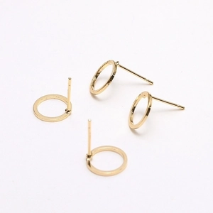 Macro view of 18k gold plated C-shaped half-round earring findings for DIY jewelry