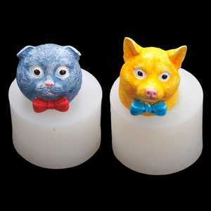 Silicone mold set for DIY animal scented candles featuring cat and dog shaped heads