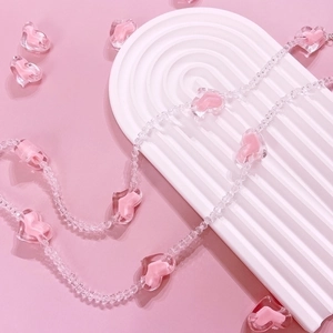 Pink heart-shaped eyewear chain with transparent crystal beads for sunglasses or masks
