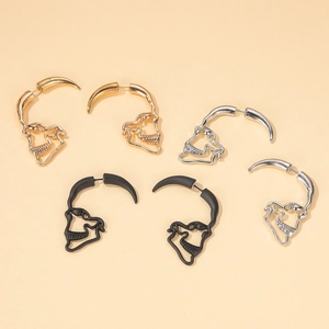 Punk stijl holle schedel gezicht oorbellen set in goud zilver en mat zwart