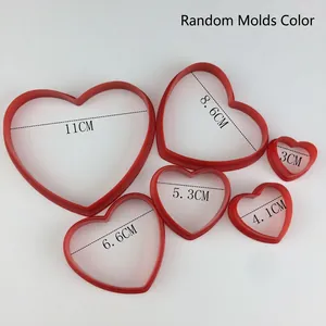 6-piece red heart cookie cutter set for baking and fondant, sizes from 3cm to 11cm