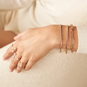 Elegantes goldenes S925 Sterling Silber Tennisarmband mit Zirkonia für Damen