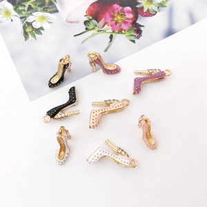 DIY High Heel Anhänger aus KC-Goldlegierung mit Strass und Emaille für Schmuckherstellung