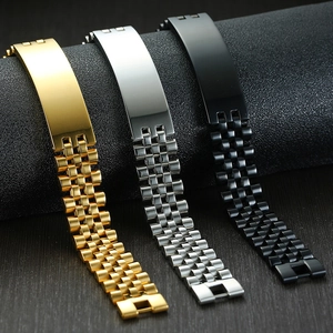 Bracelets pour hommes en acier inoxydable poli en or, argent et noir sur bois sombre