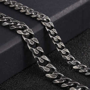 Vintage Stainless Steel Cuban Link Bracelet Flat Chain Men Retro Industrial Punk Style Oxidized Metal Jewelry Accessory