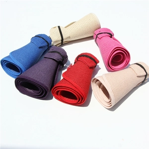 Foldable women's straw sun visor hats in multiple colors for summer travel UV protection