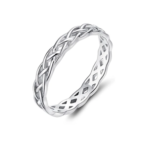 Macro view of interwoven sterling silver ring with textured braided design and S925 hallmark