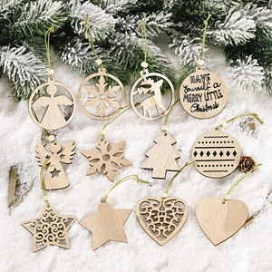 Wooden Christmas Tree Hanging Ornaments Natural Wood Hollow Out Pendants With Lanyards For Holiday Home Decoration