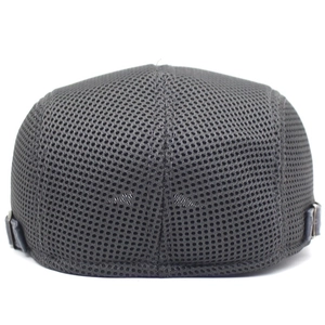 Dark gray mesh ivy cap for men featuring a breathable outdoor sun visor and back buckle