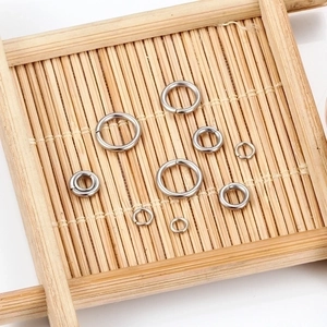 DIY stainless steel jump rings for handmade necklaces and bracelets in silver color