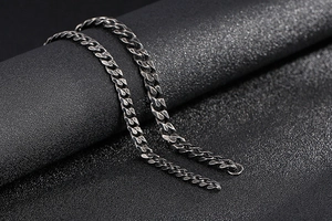 Detailed view of silver vintage 304 stainless steel Cuban link chain for men