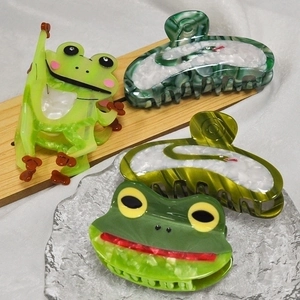 Large Acetate Hair Claw Clip Cute Cartoon Frog Snake Shape Shark Clip With Rhinestones For Women Fun Hair Accessories