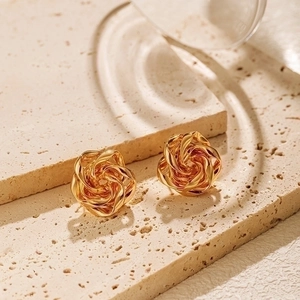 French irregular hollow gold flower earrings with a vintage 18k gold plated finish