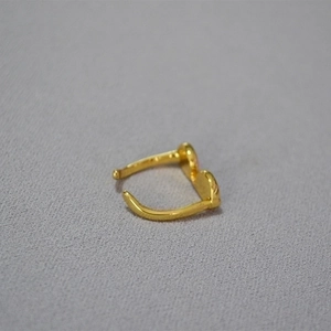 Creative gold-plated brass open ring with cool black sunglasses design for women