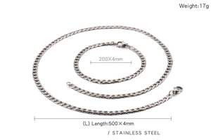 Detail view of stainless steel Cuban link set with dimensions 500mm necklace and 200mm bracelet