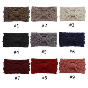 Aperçu de neuf couleurs de bandeaux d'hiver en tricot pour femmes avec torsades