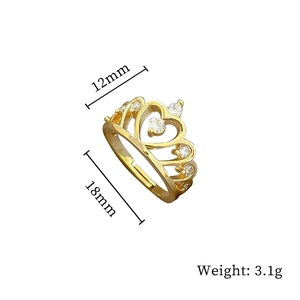 Detailed size specifications of the gold crown ring with dimensions and weight measurements