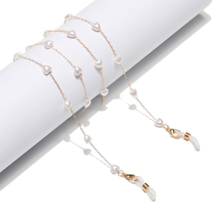 Chaîne de lunettes dorée avec perles en cœur et cordon de lunettes de soleil antidérapant